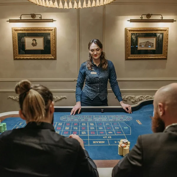 问鼎娱乐轮盘游戏